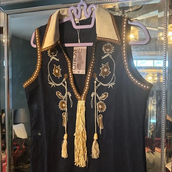 Chic Navy and Cream Embroidered Mini Dress - Picture 2 of 5